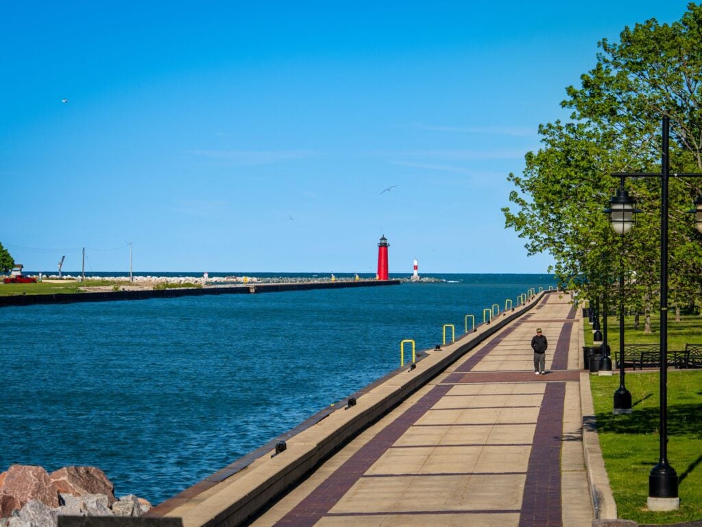 Kenosha's lakefront promenade and lighthouse pier, photographed by TMC Marketing